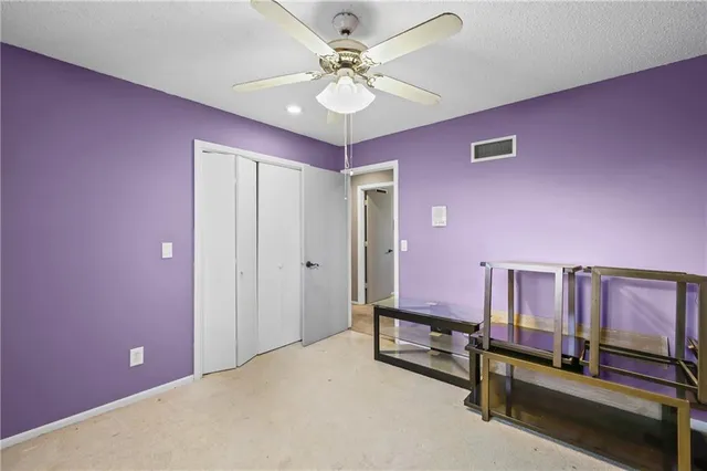 $315,000 | 805 Northeast 2nd Street, Blue Springs, MO 64014