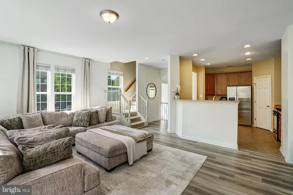 $3,450 | 8535 Wyngate Manor Court, Alexandria, VA 22309