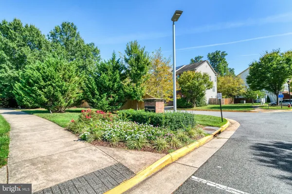 $3,450 | 8535 Wyngate Manor Court, Alexandria, VA 22309