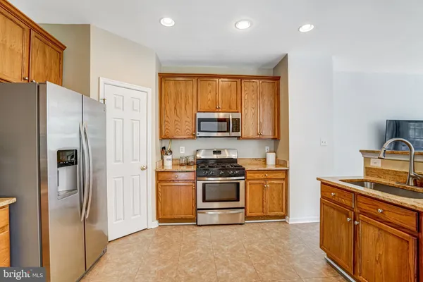 $3,450 | 8535 Wyngate Manor Court, Alexandria, VA 22309