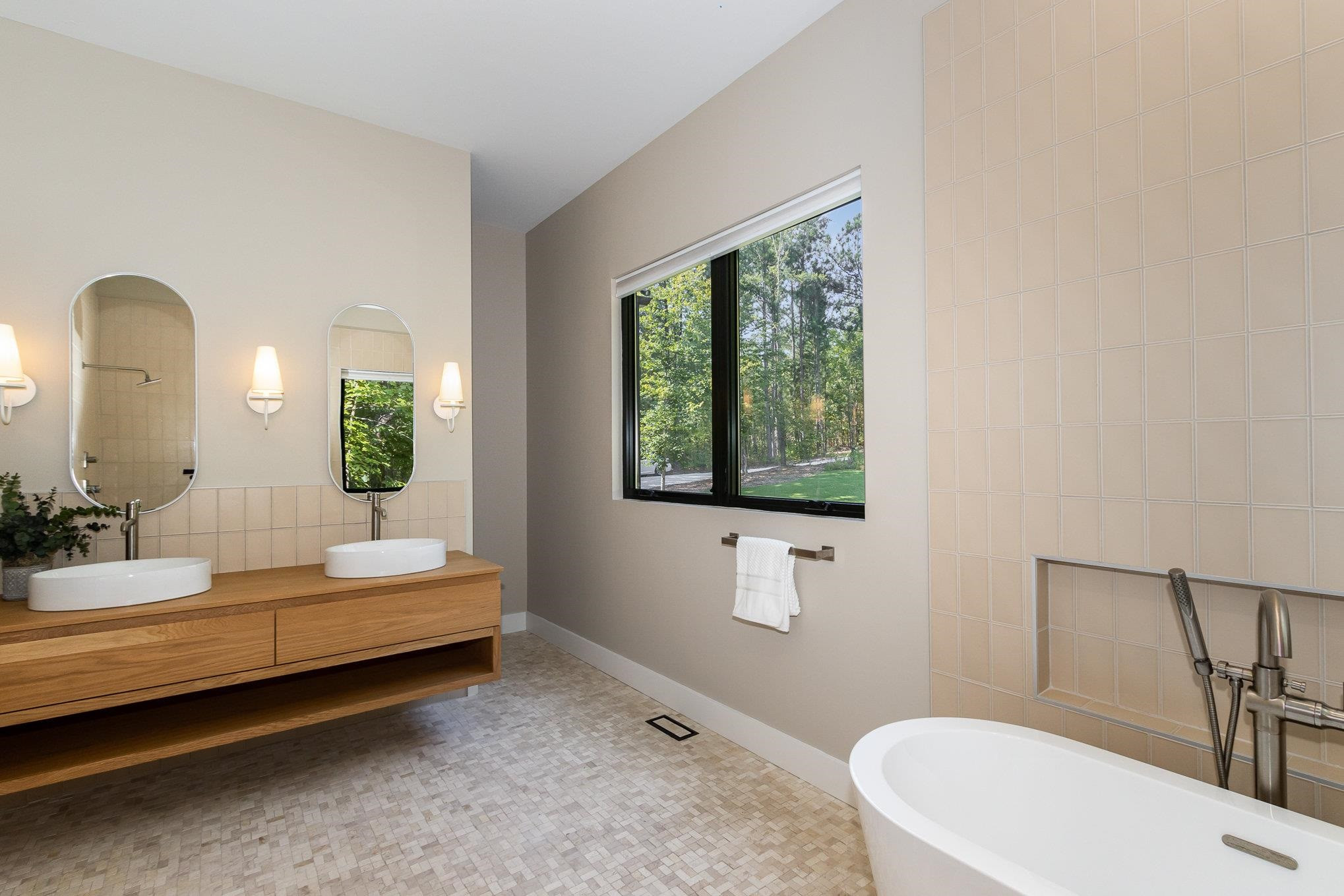 4104 Jeffries Road Durham, NC 27704 - Photo 8 of 18 Photo 8