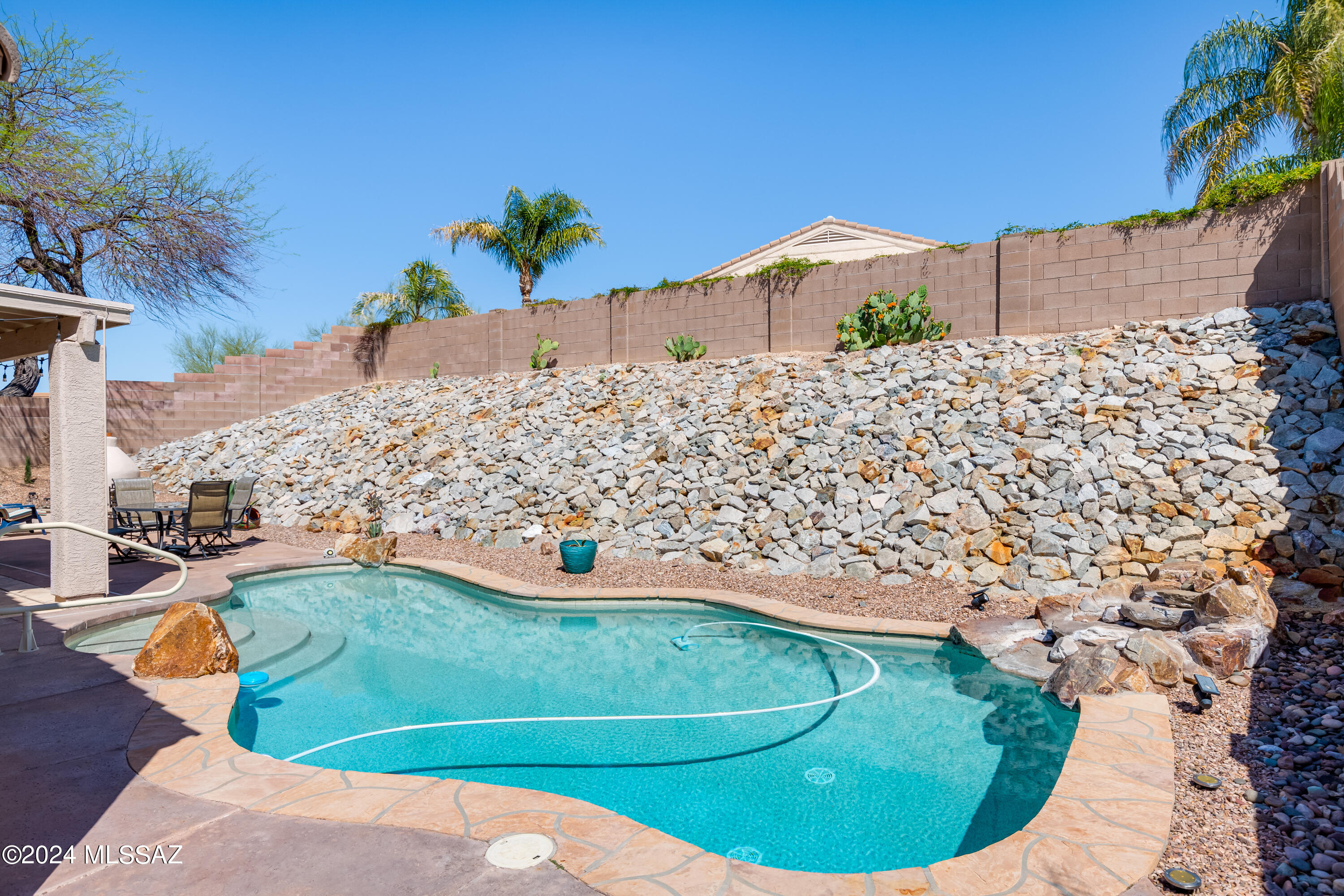 352 West Ridge Peak Road Tucson, AZ 85737 - Photo 23 of 28