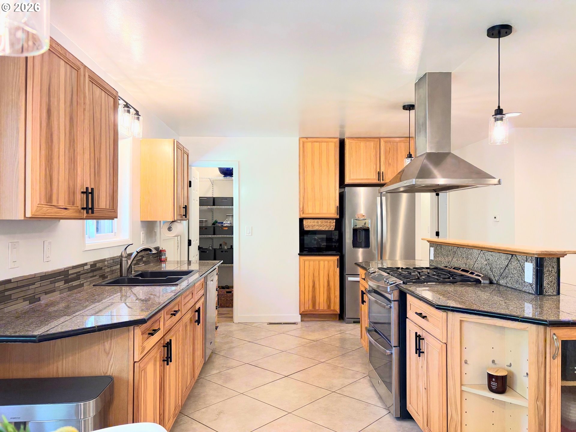 14670 Southwest 88th Avenue Portland, OR 97224 - Photo 9 of 33