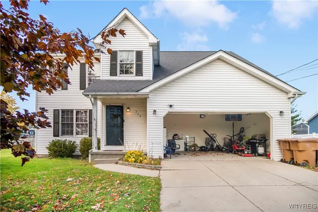 $199,888 | 208 Crabapple Lane, Cheektowaga, NY 14227