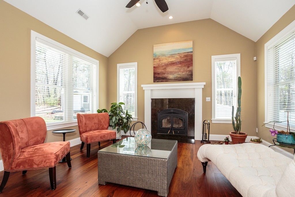 168 Catamount Road Tewksbury, MA 01876 - Photo 9 of 30 Gallery Image 9