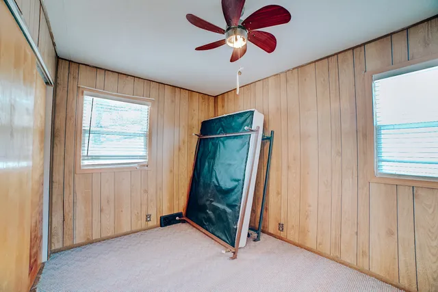 $49,900 | 702 East Oak Street, Watseka, IL 60970