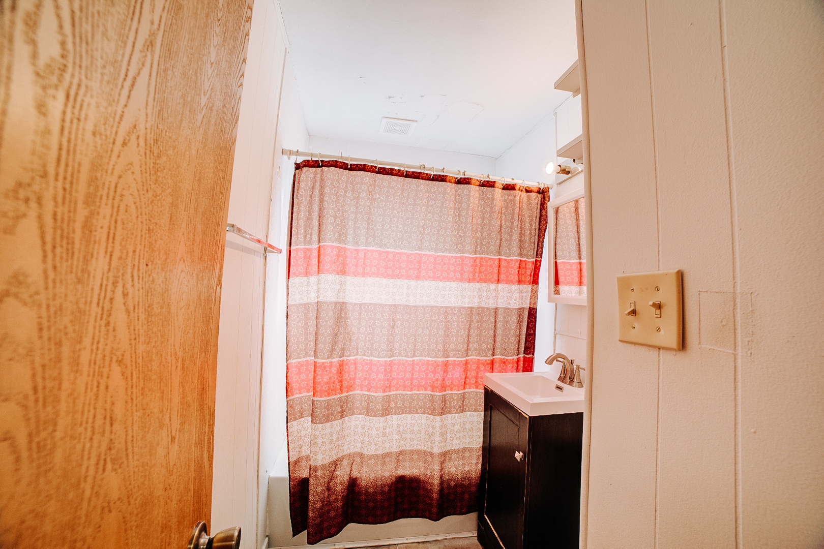 702 East Oak Street Watseka, IL 60970 - Photo 9 of 14