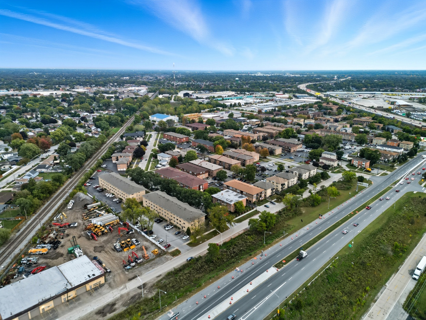 9708 Nottingham Avenue, Unit 9 Chicago Ridge, IL 60415 - Photo 23 of 26 an aerial view of a city
