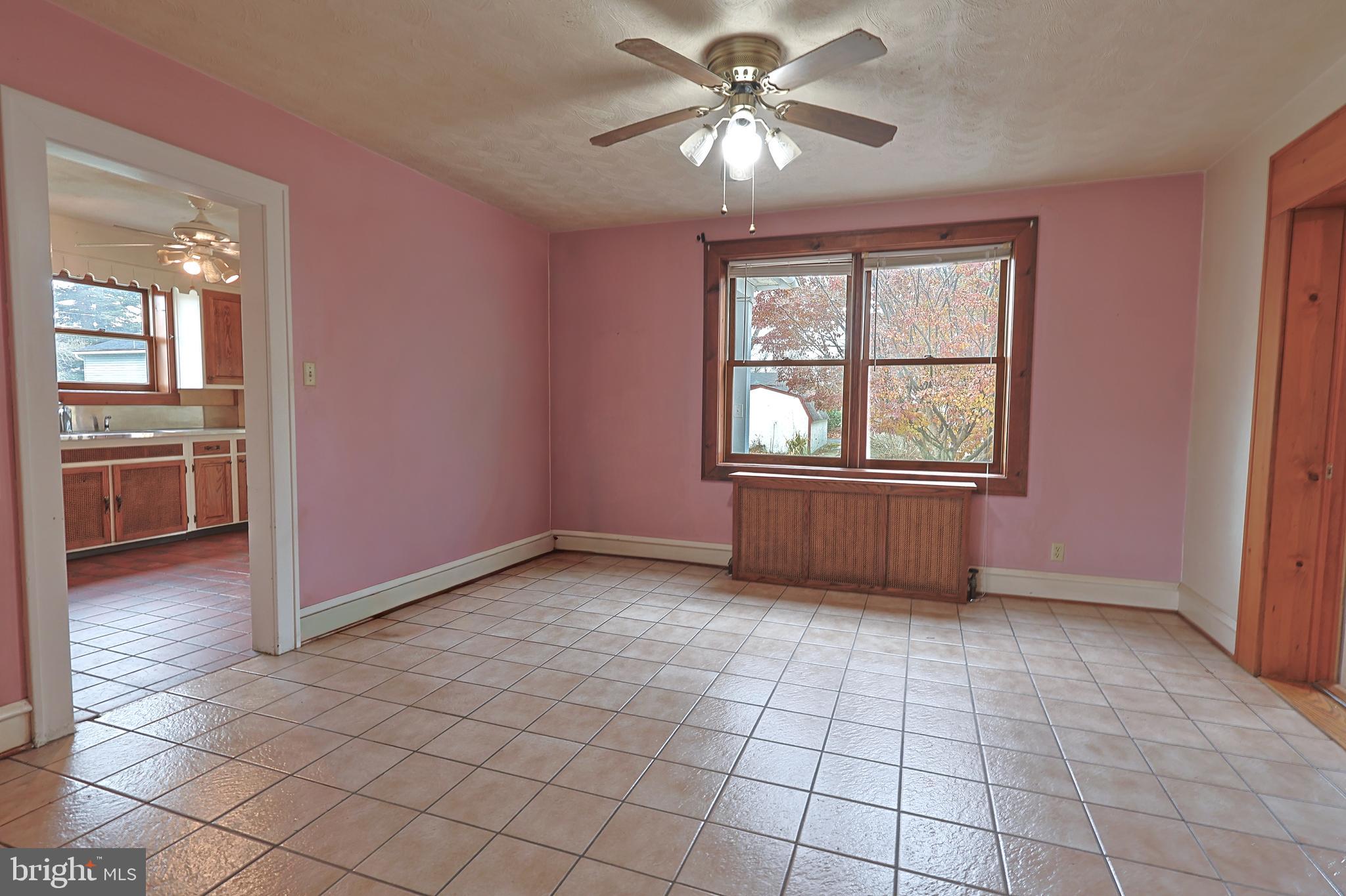 504 South 4th Street Perkasie, PA 18944 - Photo 10 of 26 Dining Room