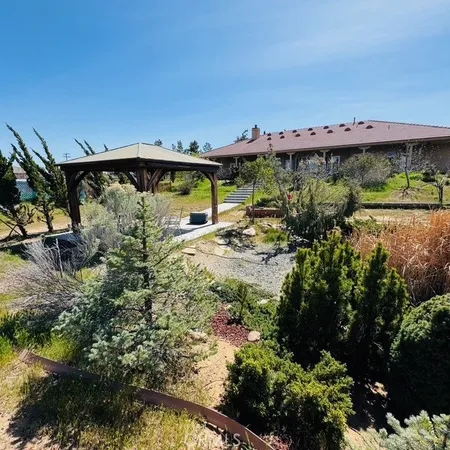 $3,995 | 7438 Woodcliff Street, Phelan, CA 92371