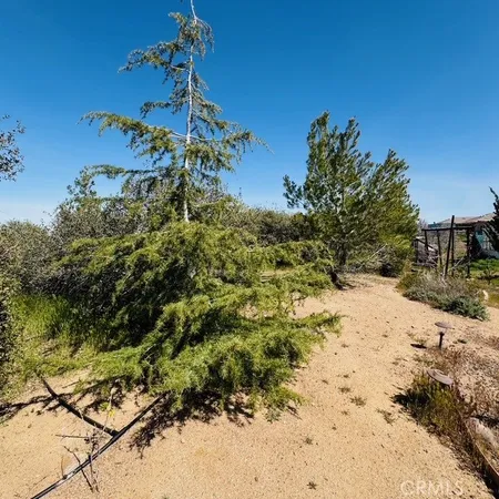 $3,995 | 7438 Woodcliff Street, Phelan, CA 92371
