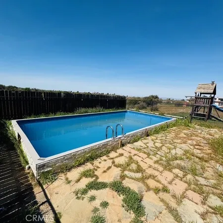 $3,995 | 7438 Woodcliff Street, Phelan, CA 92371