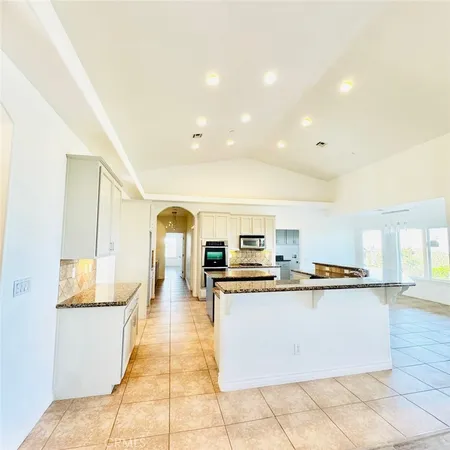 $3,995 | 7438 Woodcliff Street, Phelan, CA 92371