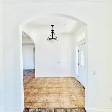 $3,995 | 7438 Woodcliff Street, Phelan, CA 92371