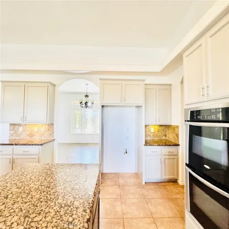 $3,995 | 7438 Woodcliff Street, Phelan, CA 92371