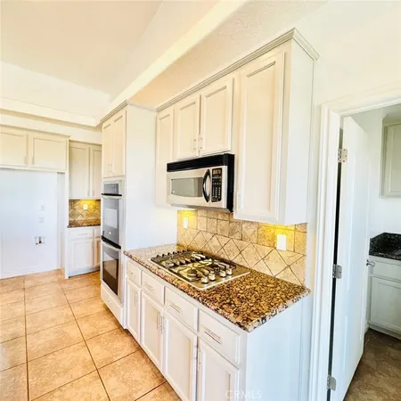 $3,995 | 7438 Woodcliff Street, Phelan, CA 92371