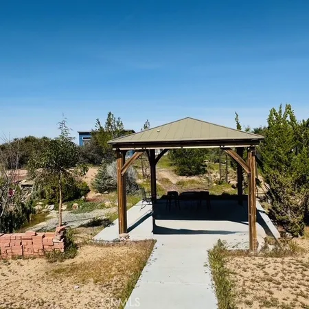 $3,995 | 7438 Woodcliff Street, Phelan, CA 92371