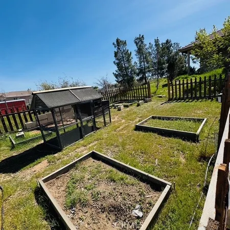 $3,995 | 7438 Woodcliff Street, Phelan, CA 92371