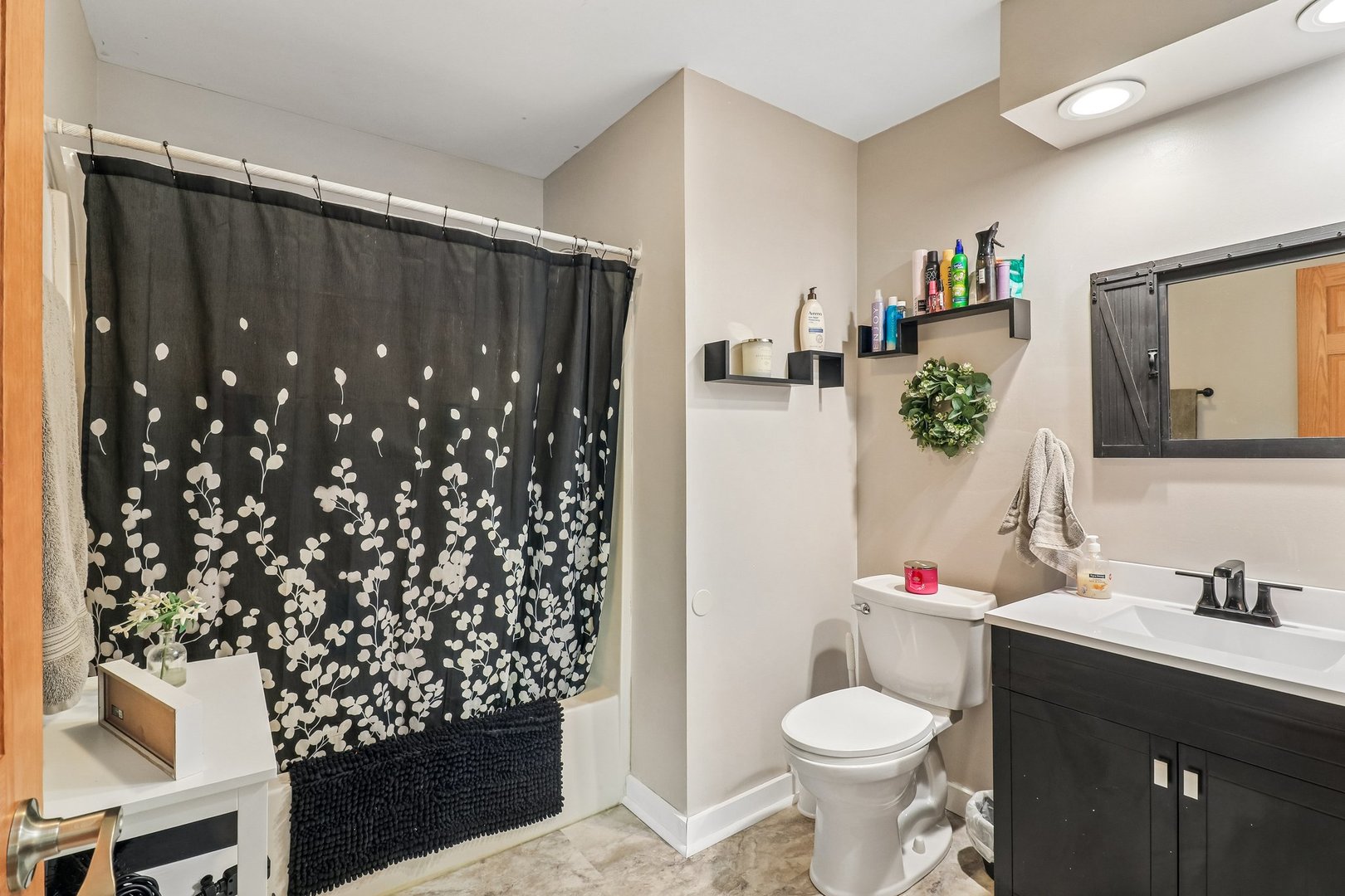1011 Ridgewood Avenue McHenry, IL 60051 - Photo 25 of 43 Gallery Image 25