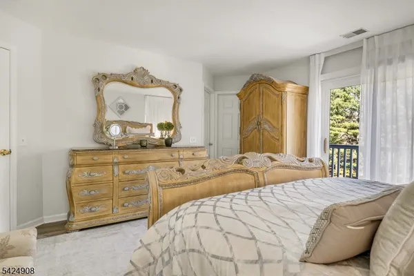 $524,900 | 99 Genoble Road, Montville, NJ 07045