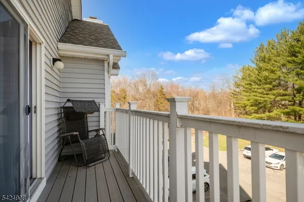 $524,900 | 99 Genoble Road, Montville, NJ 07045