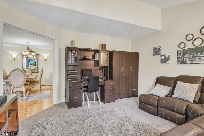 99 Genoble Road Montville, NJ 07045 - Photo 8 of 30