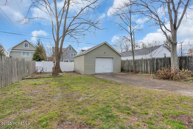 $675,000 | 737 20th Avenue, Lake Como, NJ 07719