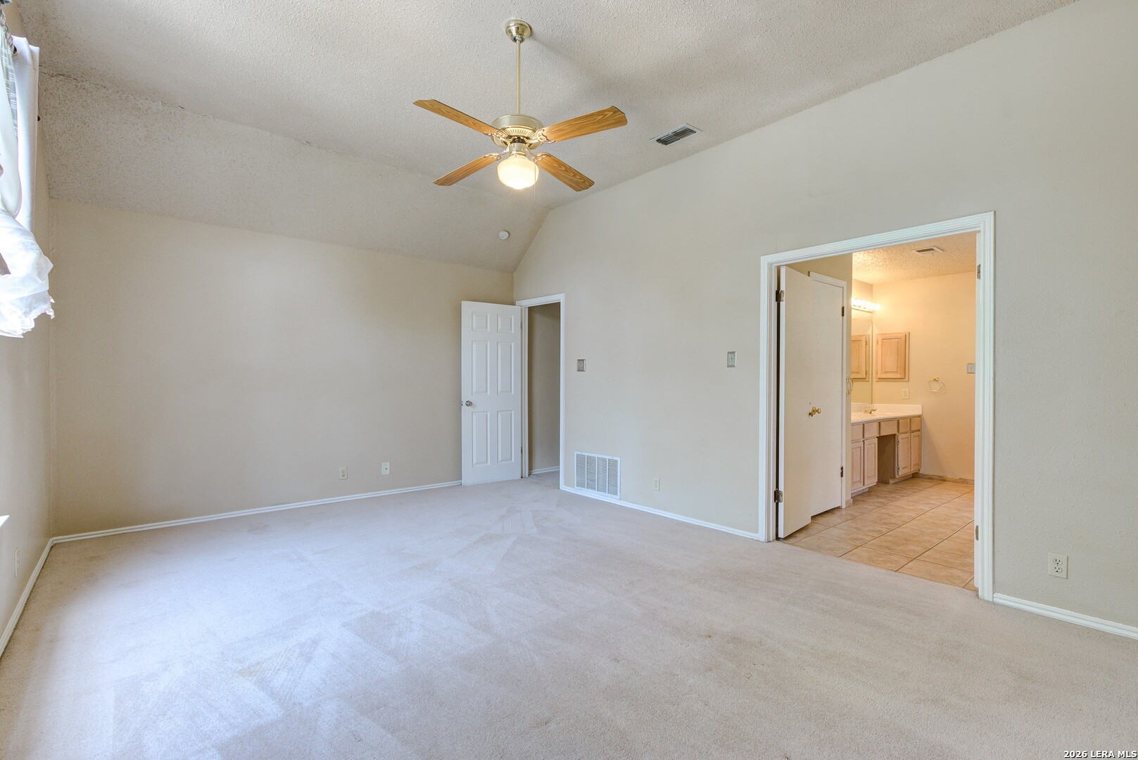7735 Fallen Pine Converse, TX 78109 - Photo 16 of 26