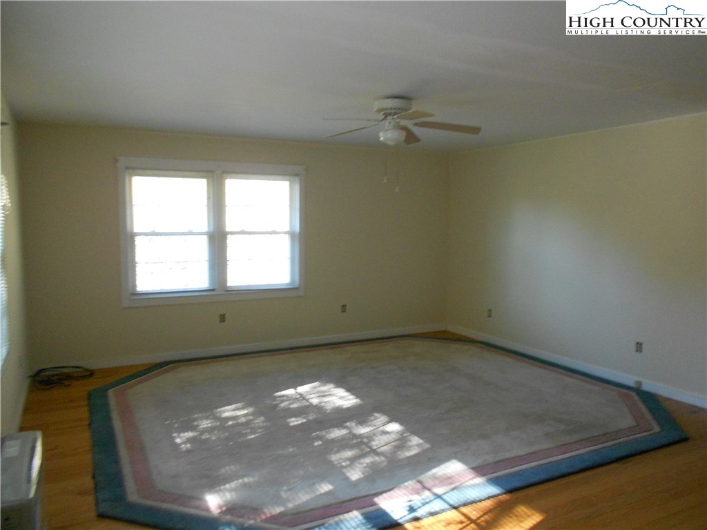 414 Don Adams Road Lansing, NC 28643 - Photo 4 of 8 Gallery Image 4