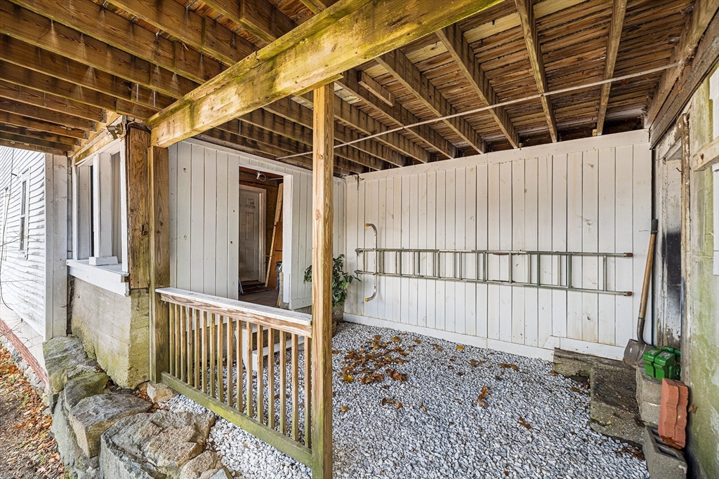 63 Hampstead Place Athol, MA 01331 - Photo 19 of 24