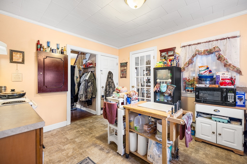 63 Hampstead Place Athol, MA 01331 - Photo 7 of 24