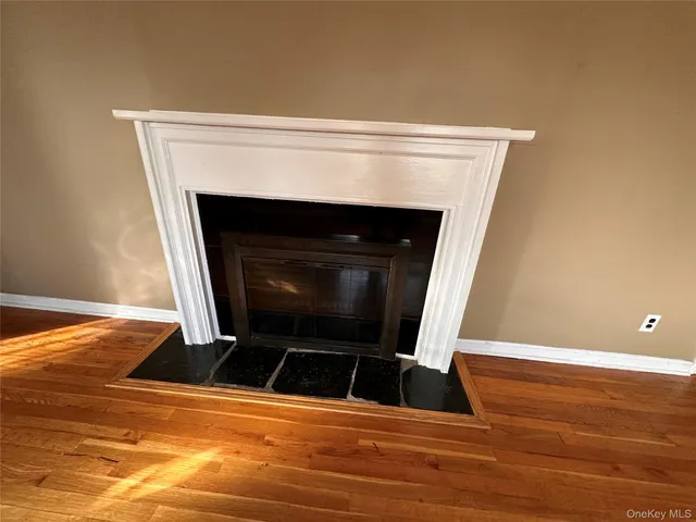 $5,499 | 91 7th Street, Hicksville, NY 11801