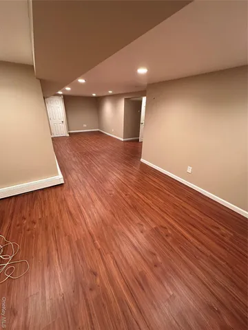 $5,499 | 91 7th Street, Hicksville, NY 11801