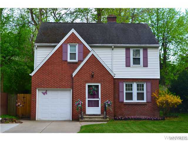 16 Dorchester Road Amherst, NY 14226 - Photo 1 of 1 Exterior Front