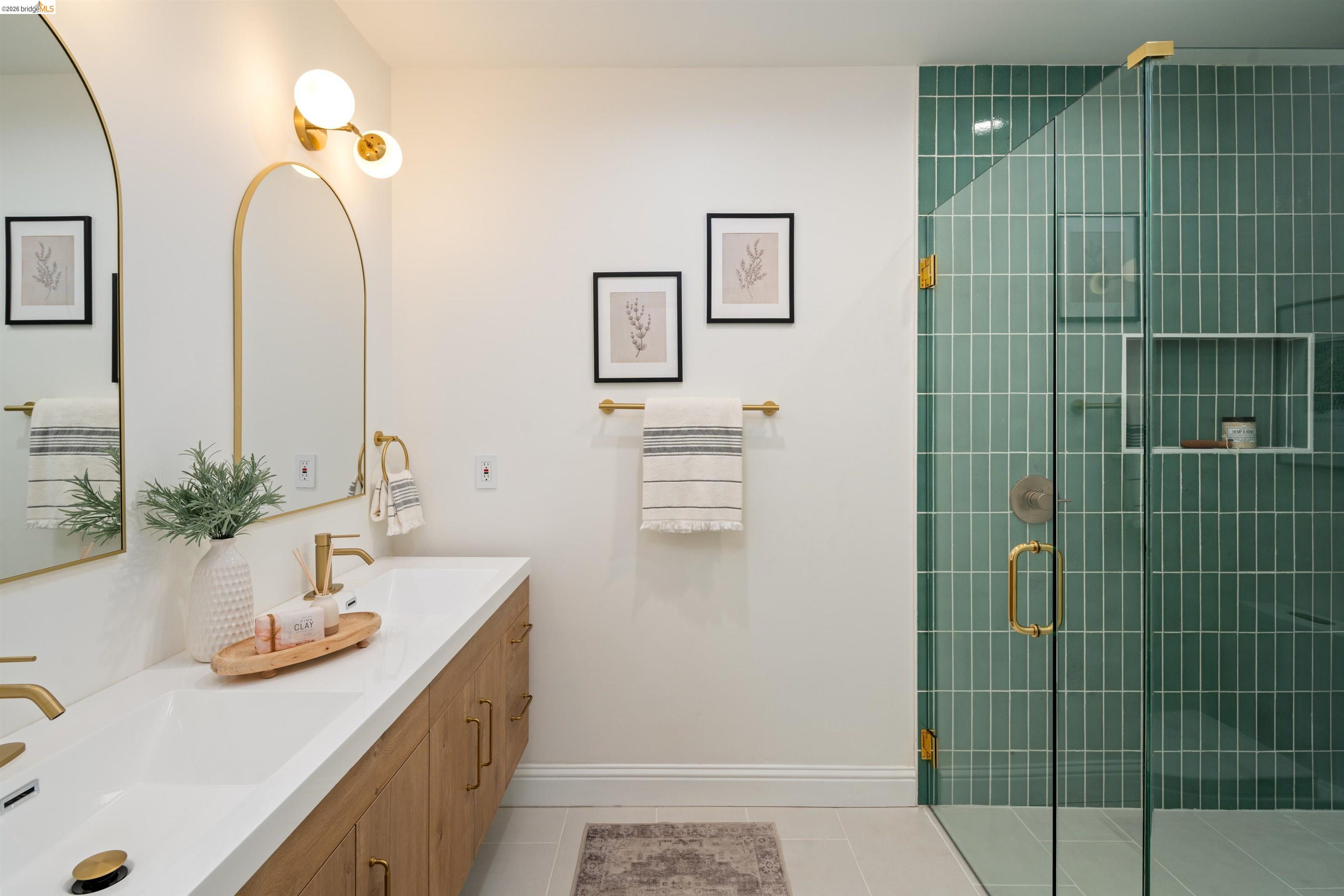 820 Key Rte Boulevard Albany, CA 94706 - Photo 21 of 48 a bathroom with a sink and a mirror