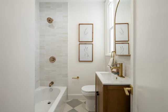 $1,095,000 | 820 Key Rte Boulevard, Albany, CA 94706