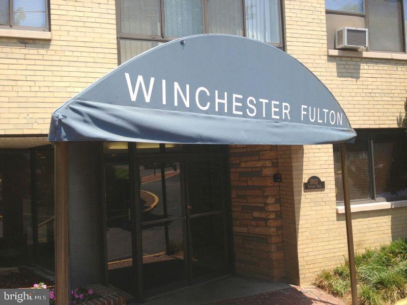 3901 Tunlaw Road Northwest, Unit 401 Washington, DC 20007 - Photo 2 of 16