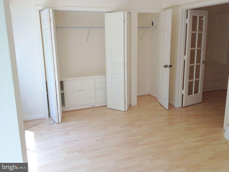 3901 Tunlaw Road Northwest, Unit 401 Washington, DC 20007 - Photo 7 of 16