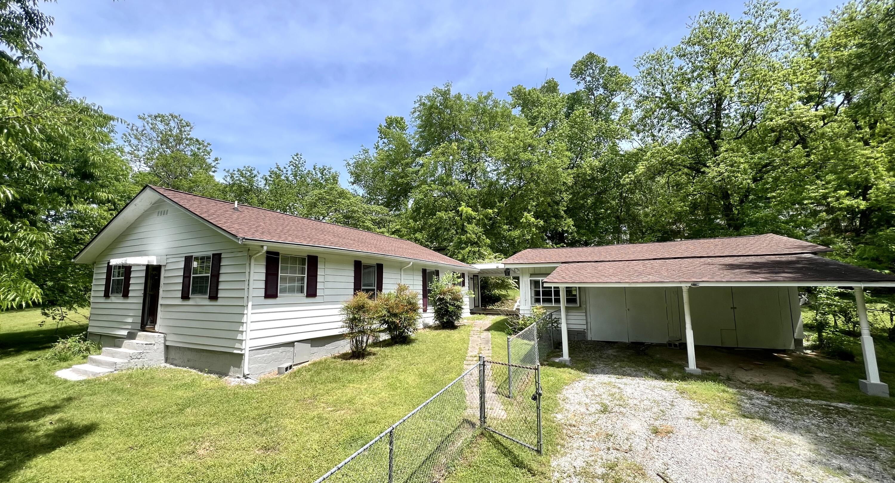 742 Indian Springs Road Ringgold, GA 30736 - Photo 1 of 18 *