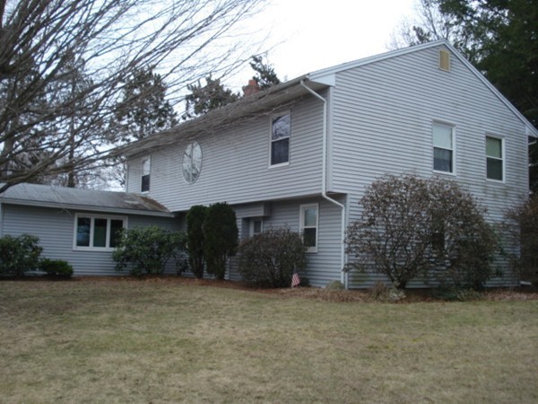 17 Louis Road Framingham, MA 01702 - Photo 7 of 11 Gallery Image 7