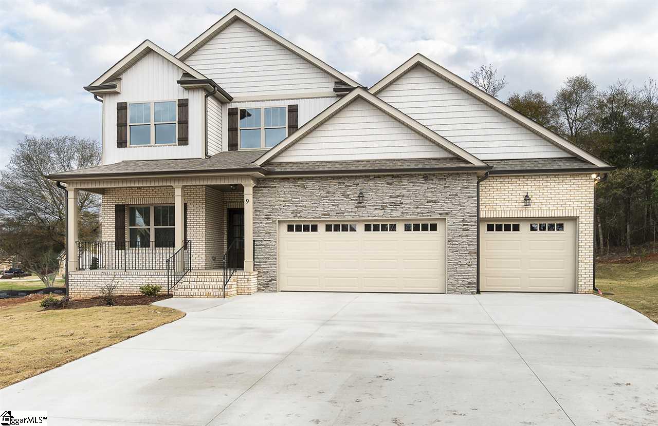 9 Peaceful Court Fountain Inn, SC 29644 - Photo 1 of 30 Gallery Image 1