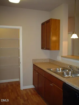 $1,495 | 3722 Burt Drive, Unit 306, Raleigh, NC 27606