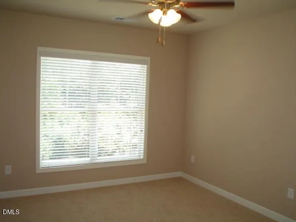 $1,495 | 3722 Burt Drive, Unit 306, Raleigh, NC 27606