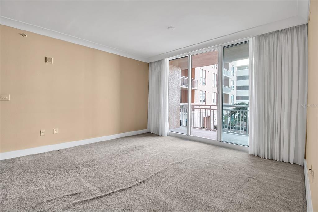 1350 Main Street, Unit 707 Sarasota, FL 34236 - Photo 23 of 68 a view of empty room with windows