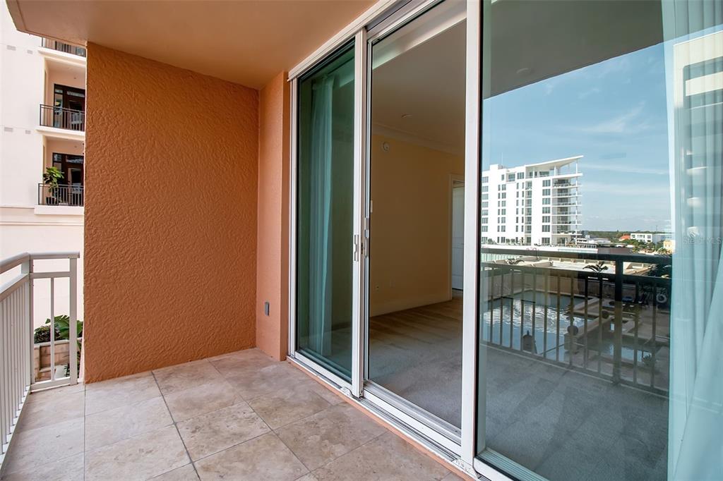 1350 Main Street, Unit 707 Sarasota, FL 34236 - Photo 42 of 68 a view of kitchen with dining area