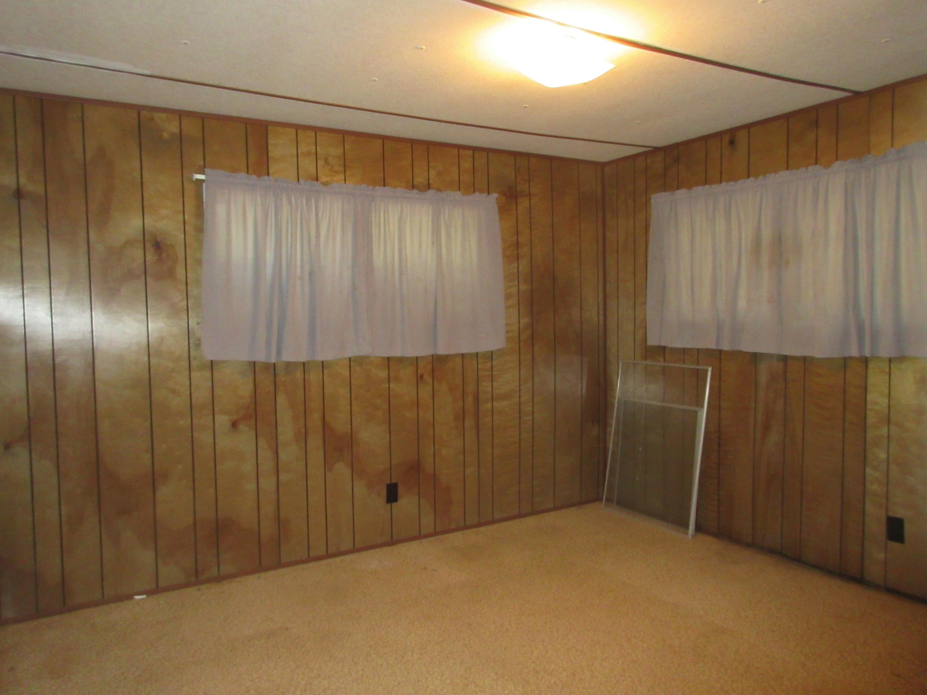 1161 Wahoo Valley Road Kingsport, TN 37663 - Photo 12 of 32 Back BR