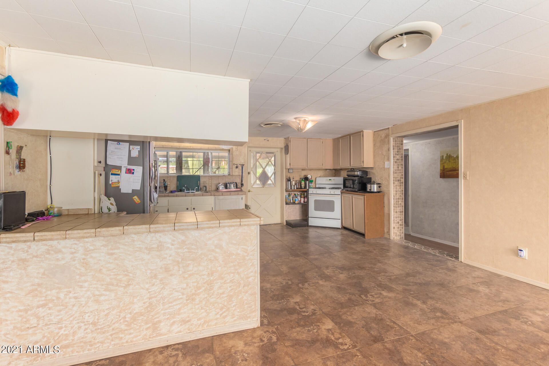714 North Cortez Road Apache Junction, AZ 85119 - Photo 15 of 32 0015-15 - Cortez