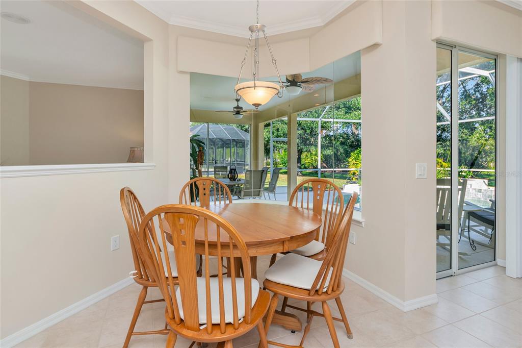 10937 Bluestem Circle Lakewood Ranch, FL 34202 - Photo 13 of 44