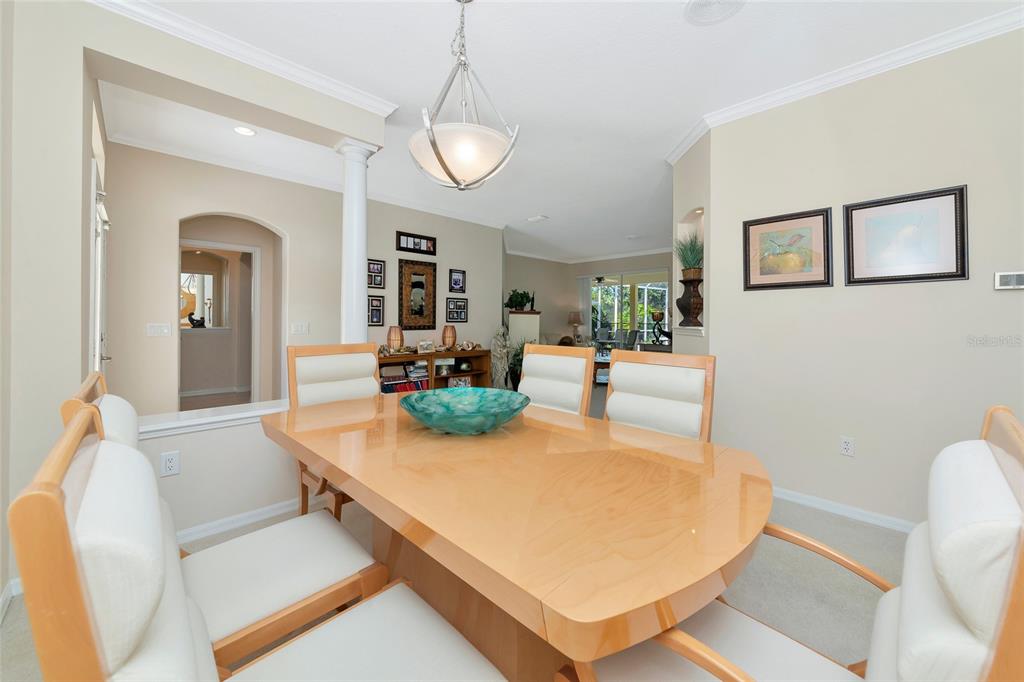 10937 Bluestem Circle Lakewood Ranch, FL 34202 - Photo 5 of 45