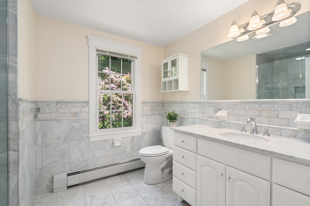 468 Delano Road Marion, MA 02738 - Photo 16 of 42